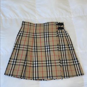 Burberry Beige Wrap Mini Skirt